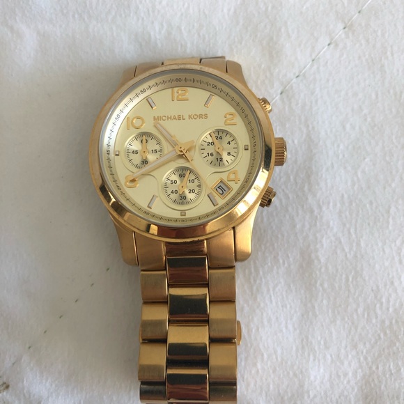 Michael Kors RUNWAY gold watch main image 3